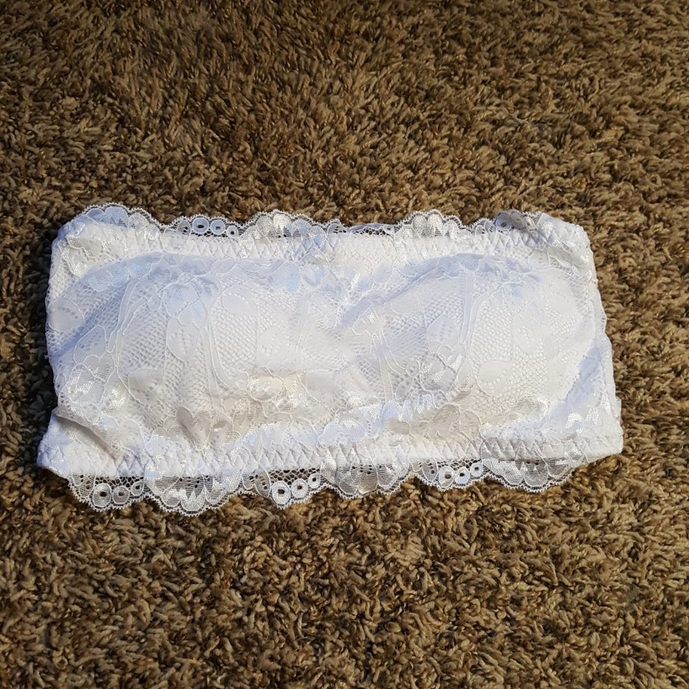White Lace Bra- NWT